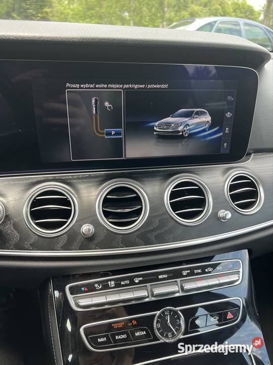 Mercedes E klasa E220d 9g bogato wyposażona Mysłowice sprzedam