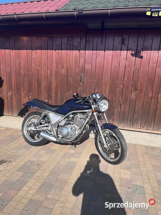 Yamaha srx 600