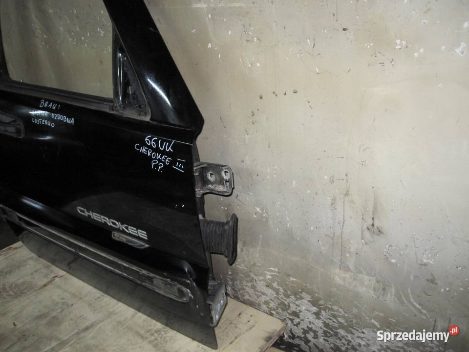 JEEP CHEROKEE KJ III 04r drzwi prawe przód sprzedam