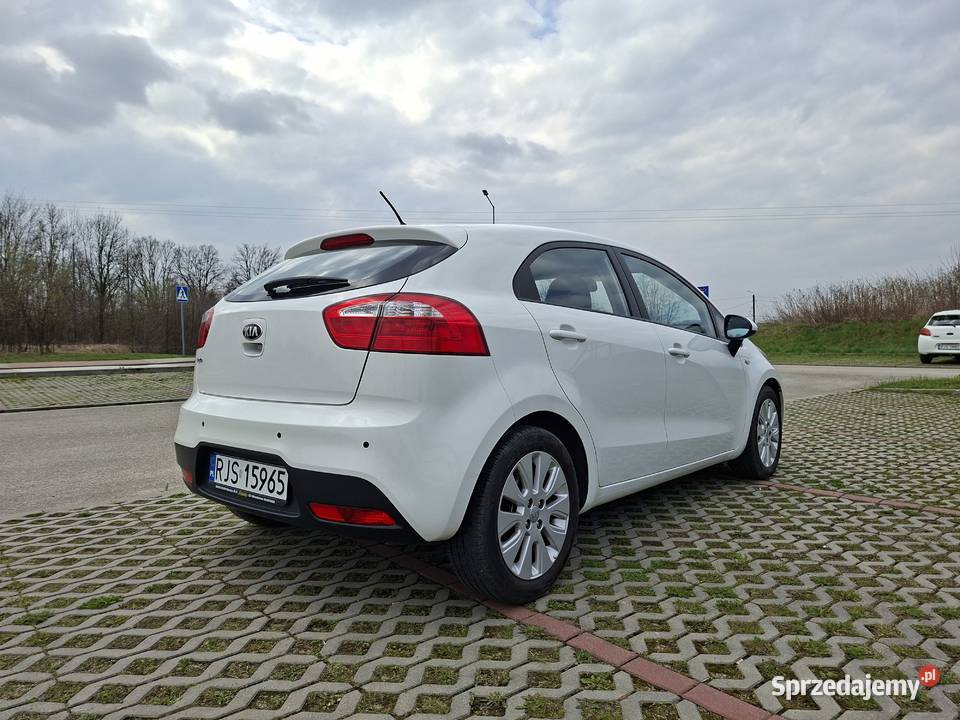Do sprzedania Kia Rio 12 benzyna 2013 Jasło