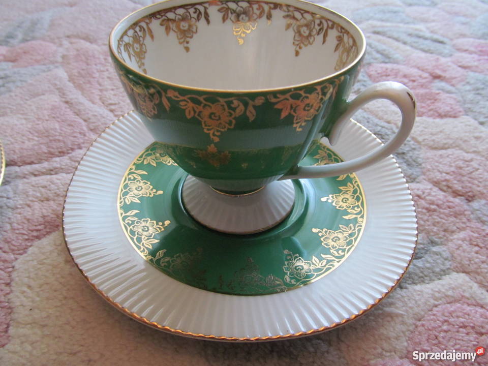 Sprzedam wyroby z porcelany Dwa talerze dwie