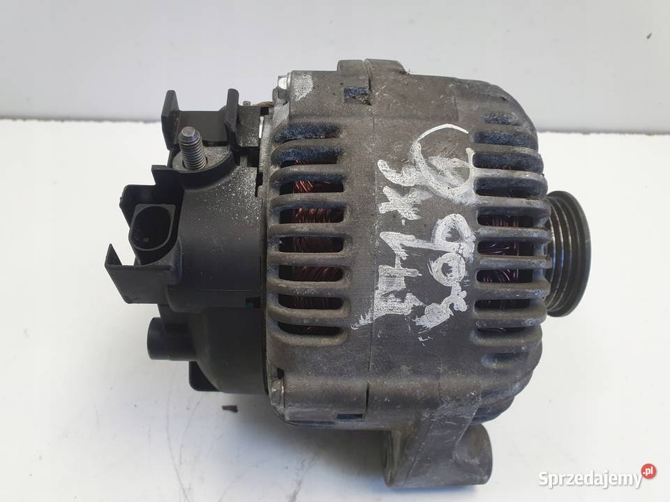 ALTERNATOR BMW X6 E71 30 D 7796125 valeo 170A osobowe Rudka