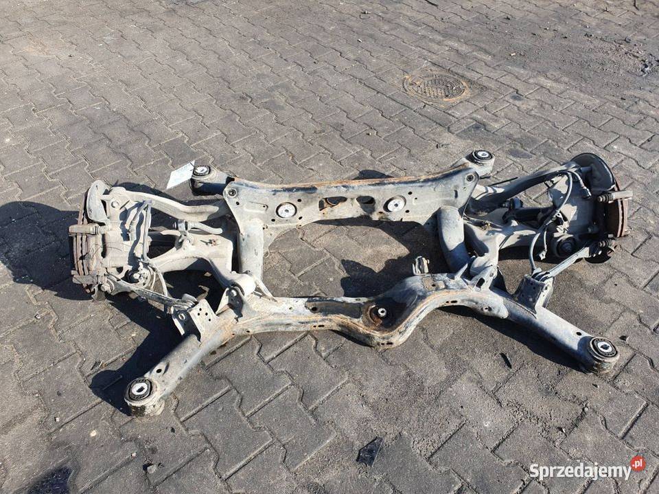 BELKA SANKI TYŁ AUDI A8 D4 osobowe Lipno