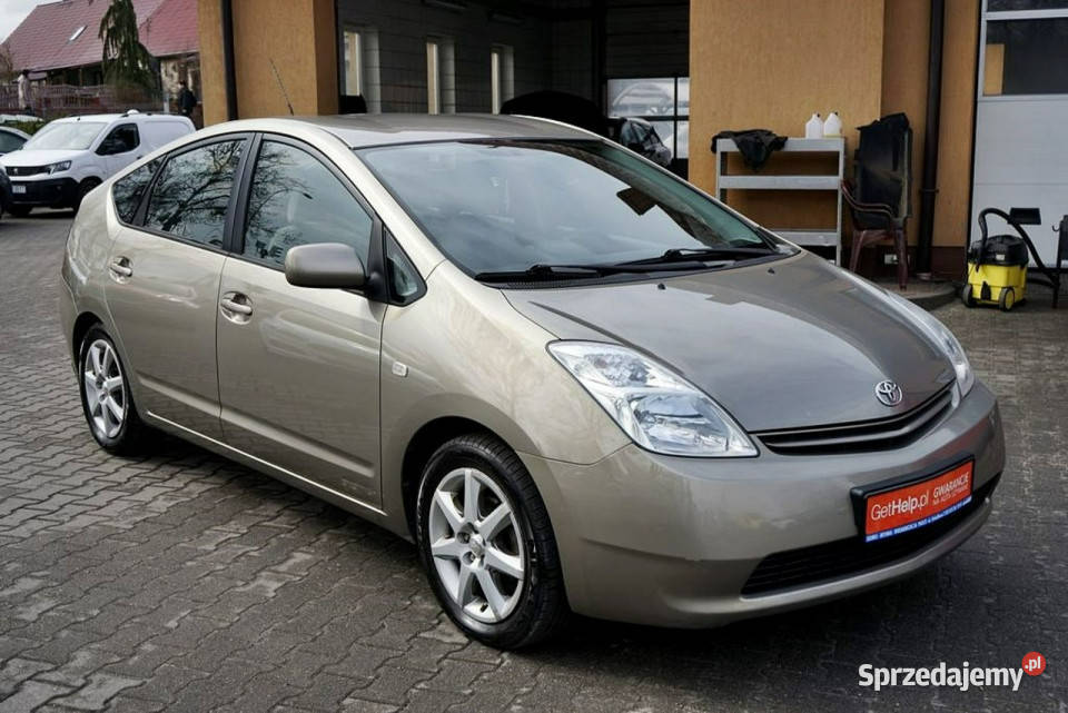 Toyota Prius 15 HYBRID Klima automat serwis Rok produkcji 2005