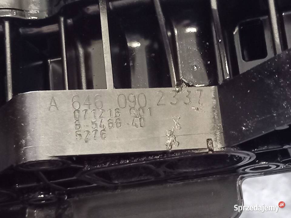 MERCEDES W203 W204 22 CDI 646811 kolektor ssący osobowe Kolektory ssące
