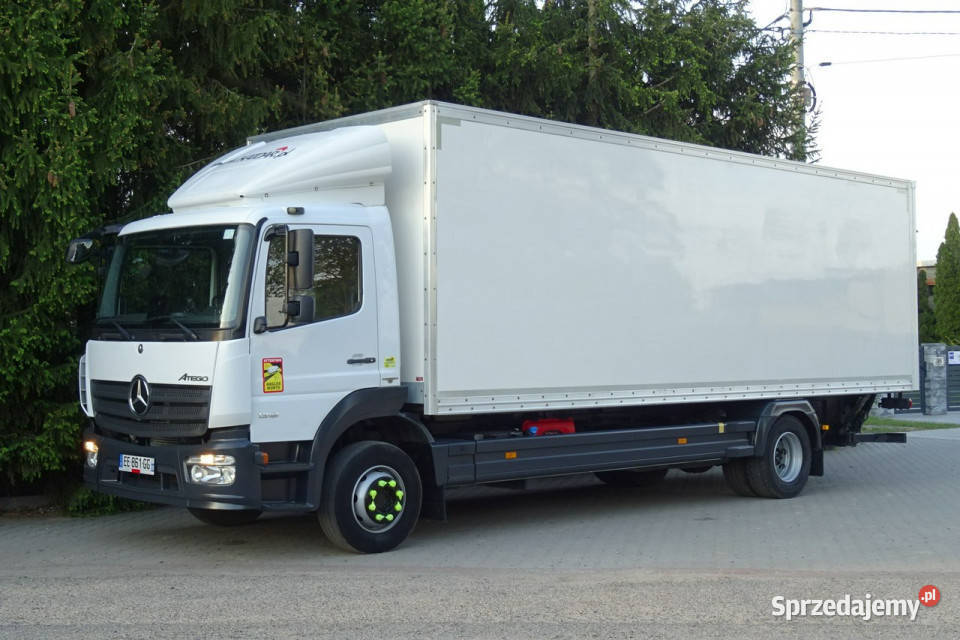 Mercedes Atego 1218 Euro6 326 udokumen 18 pal Góra Kalwaria