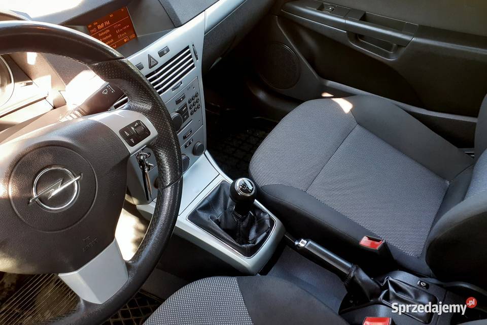 Opel Astra GTC Klimatyzacja Elektryka Stan Nowy nieuszkodzony