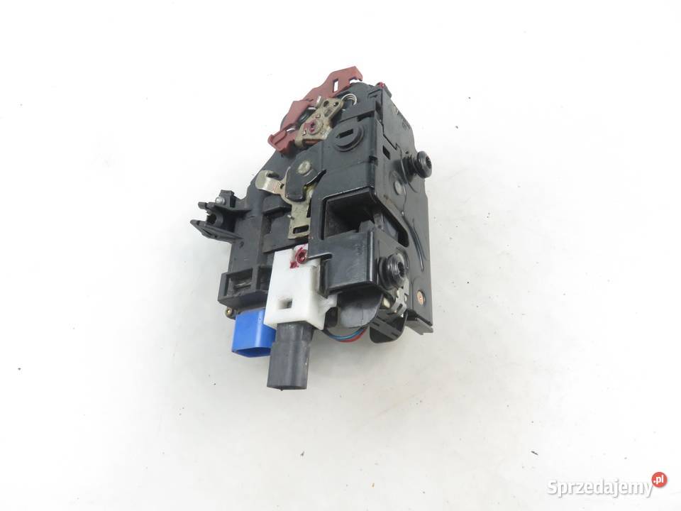 ZAMEK PRAWY TYLNY VW TOUAREG I