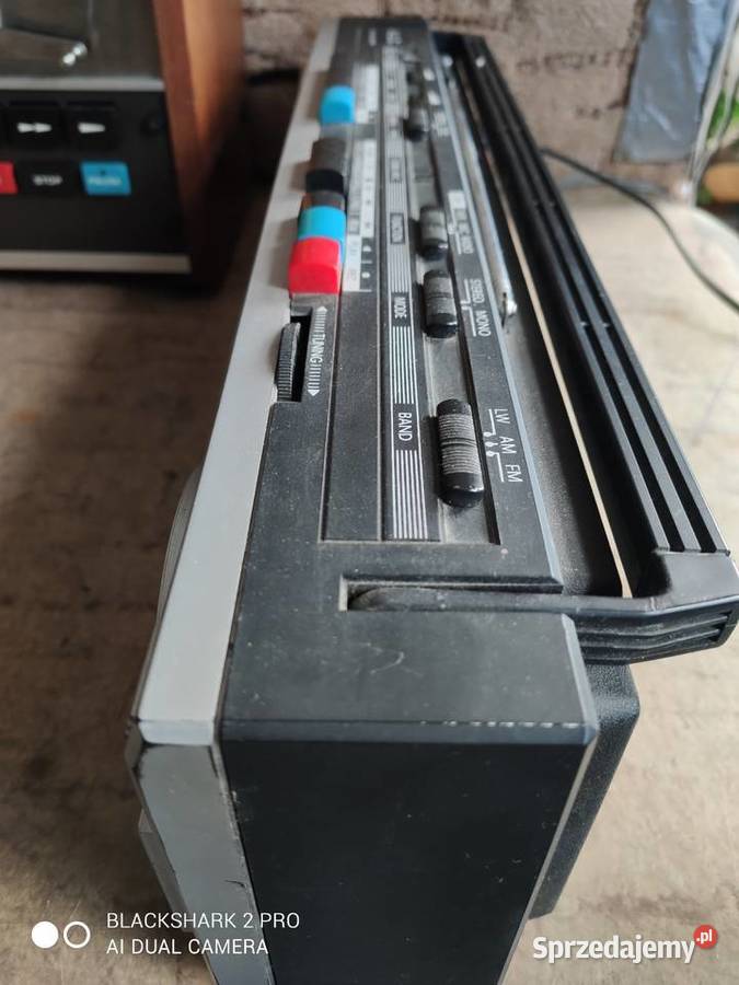 radiomagnetofon International AK21 Mosty
