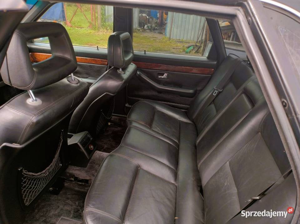 Sprzedam Audi V8 36 benzyna