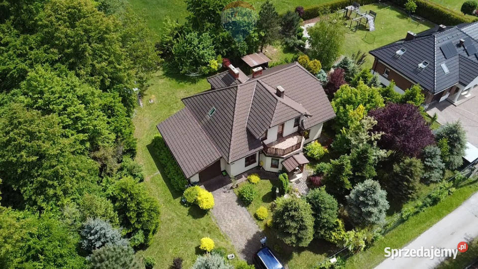 Przestronny dom w otoczeniu zieleni Mazańcowice
