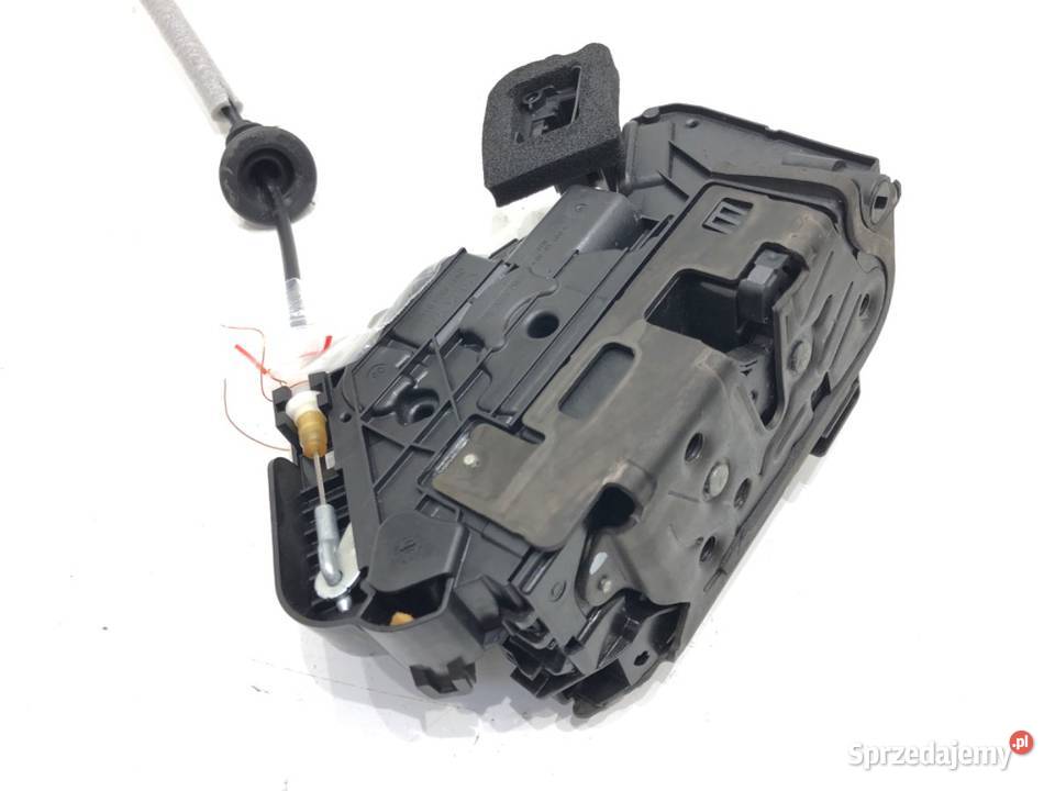 ZAMEK DRZWI PRAWY PRZÓD SKODA OCTAVIA IV osobowe sprzedam