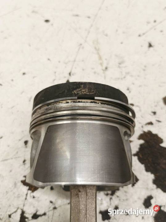 TŁOK KORBOWOD 38R2 7901G 09 20 TDI Audi A6 III sprzedam