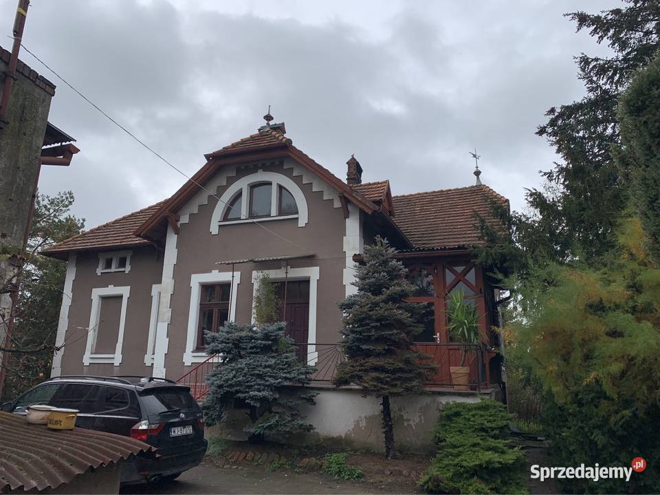 Dom z 1904 roku w centrum Jutrosina mieszkalny Sprzedaż