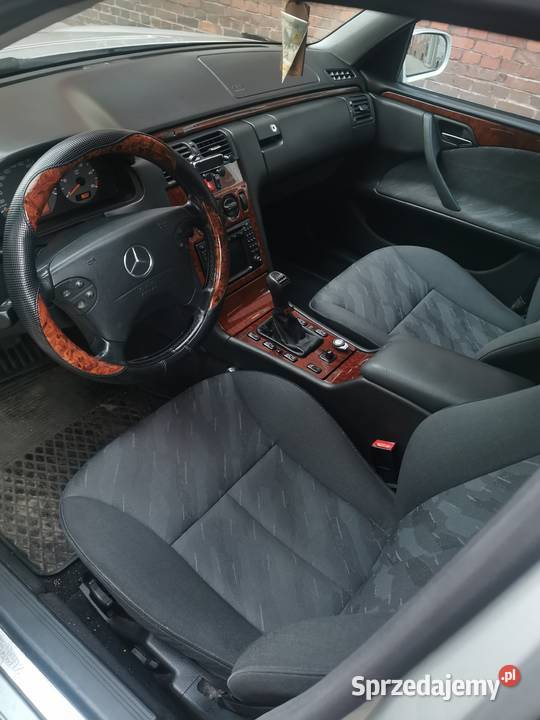 Mercedes W210 Avantgarde E 270 2002 27 CDI Wrocław