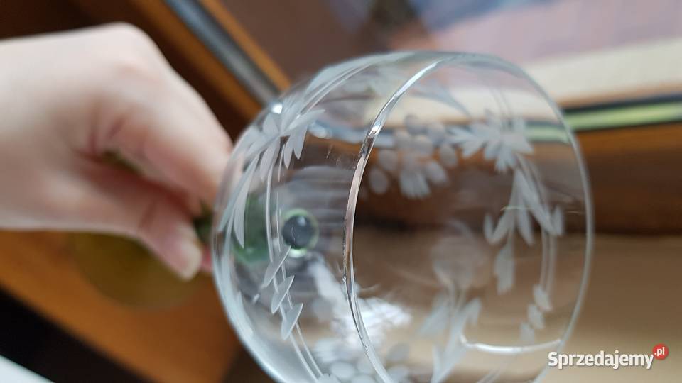 Stare szlifowane kieliszki z zieloną nóżką szkło Dąbrowa Górnicza