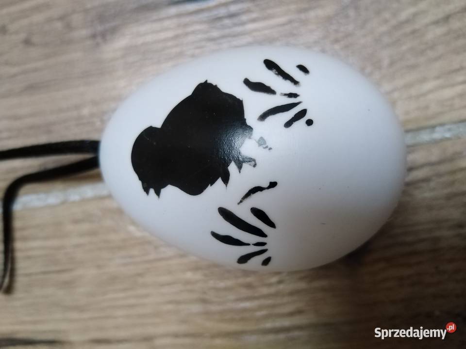 Czarno białe pisanki Nowa Karczma