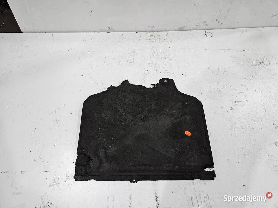 OSŁONA PŁYTA POD SKRZYNIE AUDI A4 B9 8W0863822A śląskie Przystajń