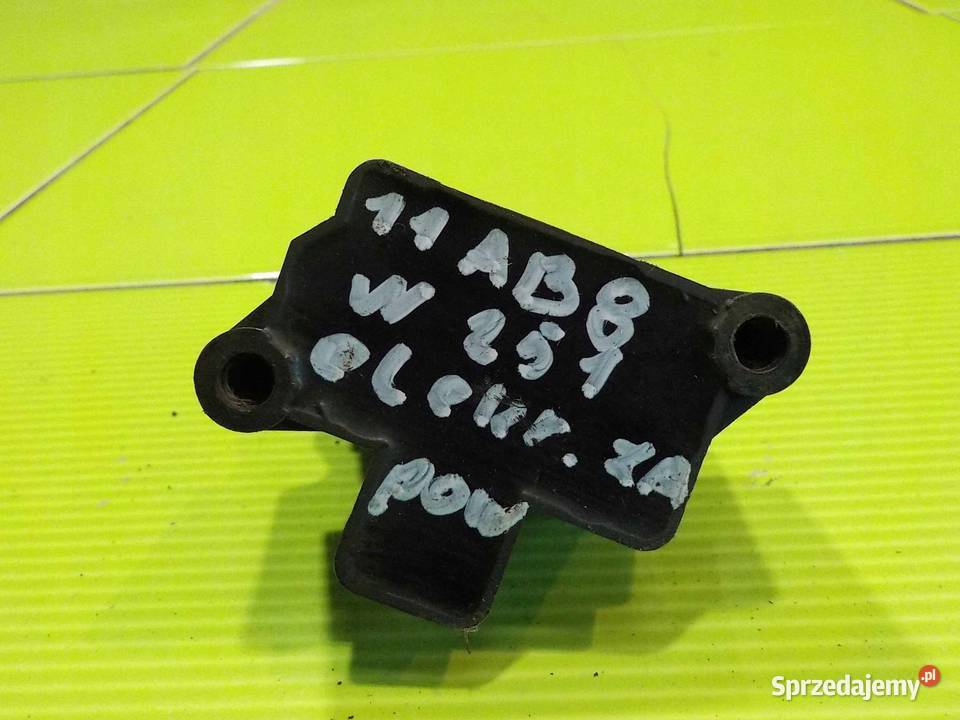 MERCEDES R W251 07r rozdzielacz zawor Suków