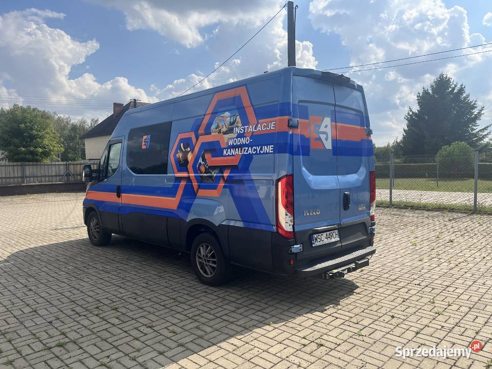 Iveco Daily Samochód osobowy Iveco Daily 30 Sochaczew
