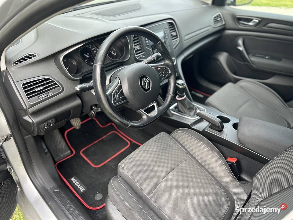 Renault Megane IV nieuszkodzony Renault