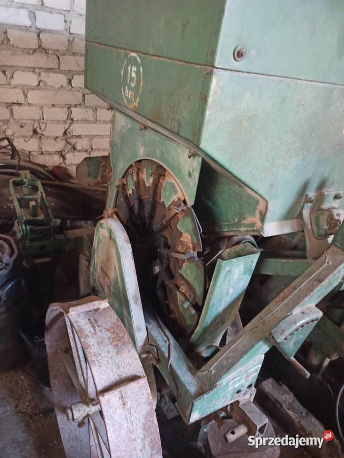 Sprzedam sadzarkę nieuszkodzony