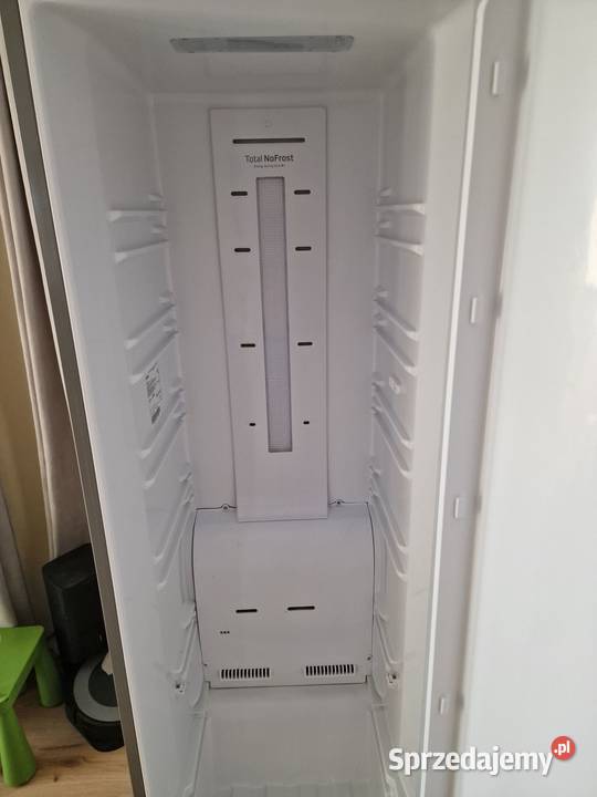 Lodówka chłodziarka Amica FC36163DFX Lubin