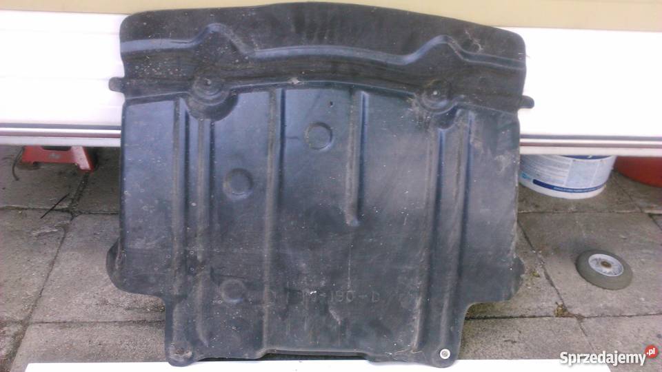 Osłona silnika Mercedes 190 diesel Pozostałe Augustów