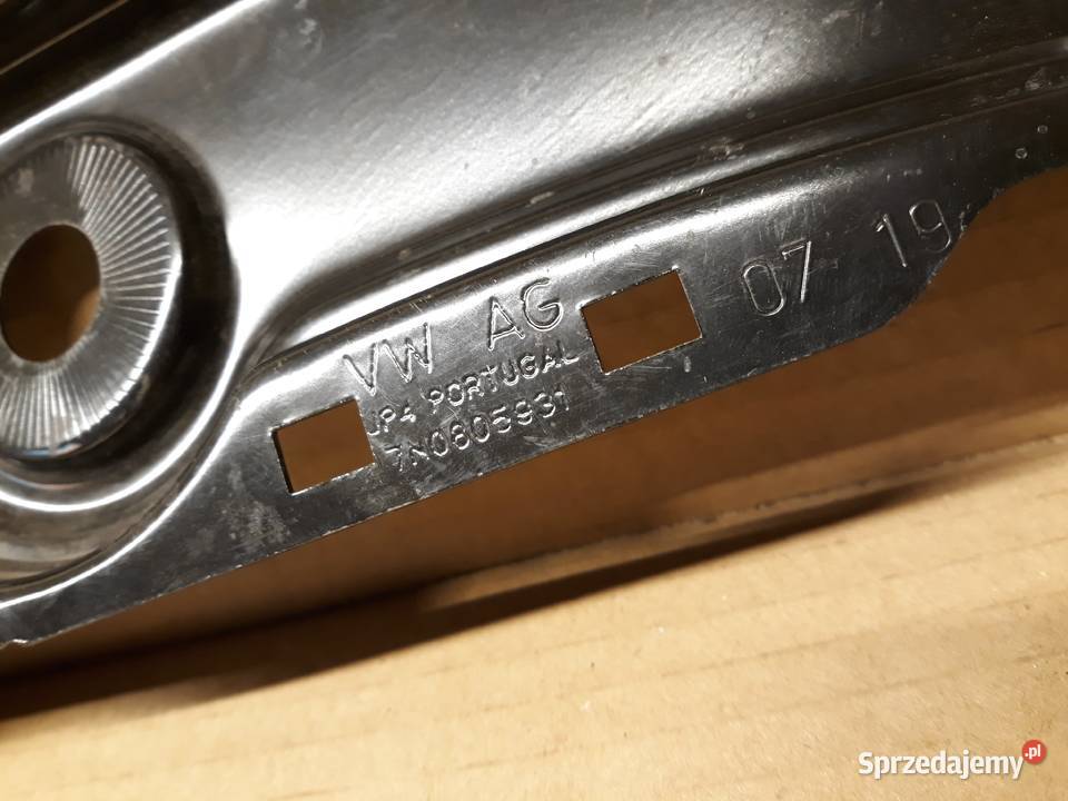 VW SHARAN 7N0 UCHWYT LAMPY LEWY MOCOWANIE LEWE Międzychód