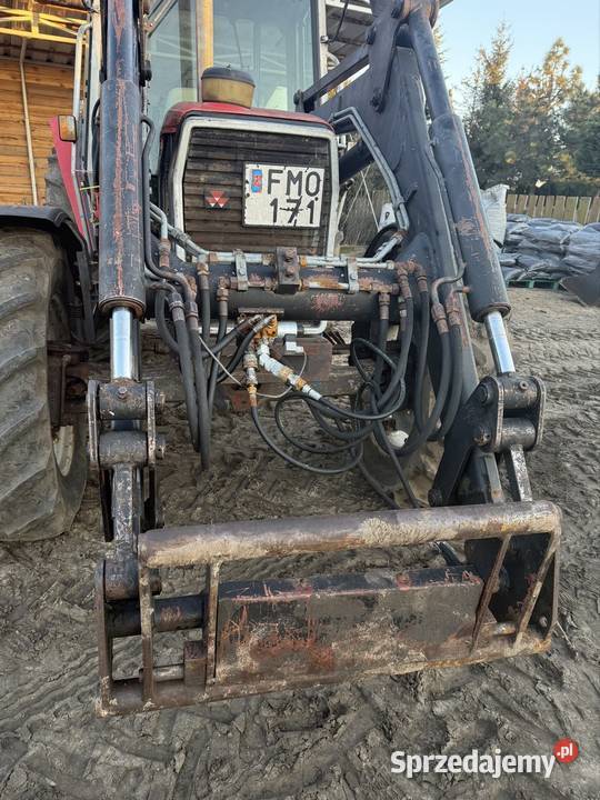 Tur ładowacz czołowy TRIMA 1620S Massey Ferguson Łowicz