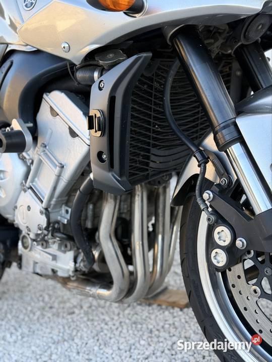 Yamaha FZ1 Doinwestowana Ładny stan