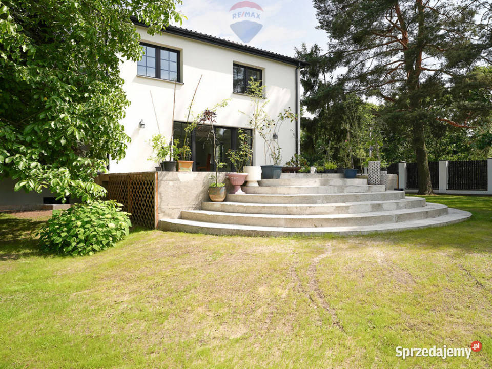 Willaobok PODKOWY LEŚNEJ i MILANÓWKADUŻA DZIAŁKA Nieruchomości mazowieckie