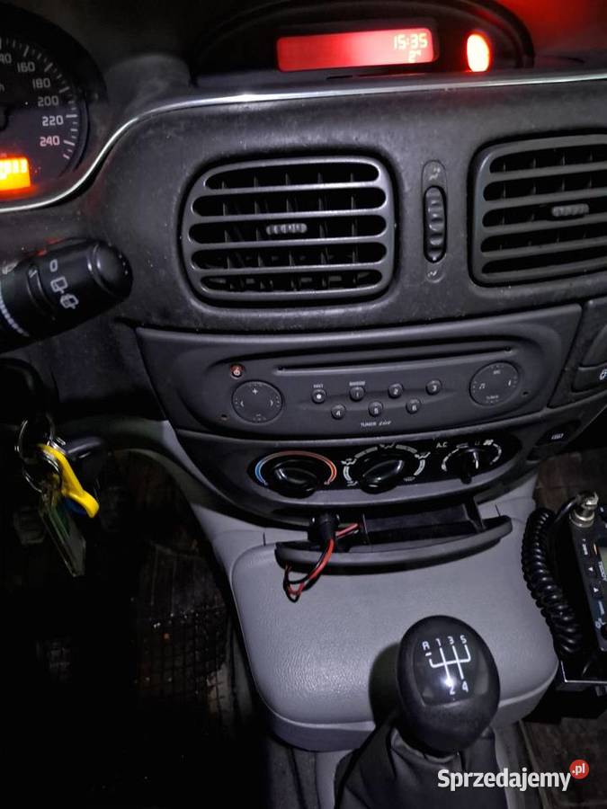 Sprzedam scenic Książenice