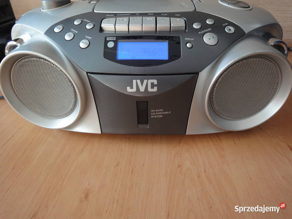 Radioodtwarzacz JVC- sprawne tylko radio