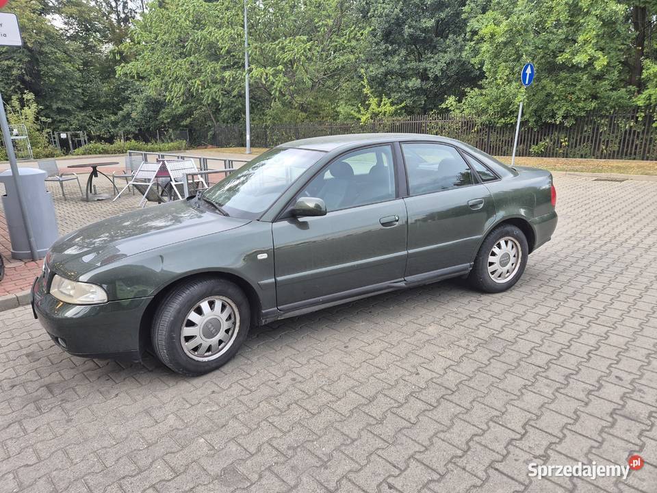 Audi A4 b5 lift 16 benz mazowieckie Legionowo