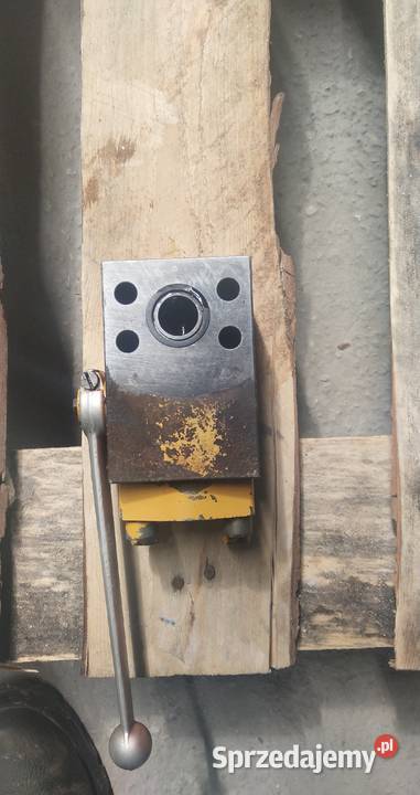 1 WYJŚCIE KOSTKA ZAWÓR ZAMEK HYDRAULICZNY HYD sprzedam