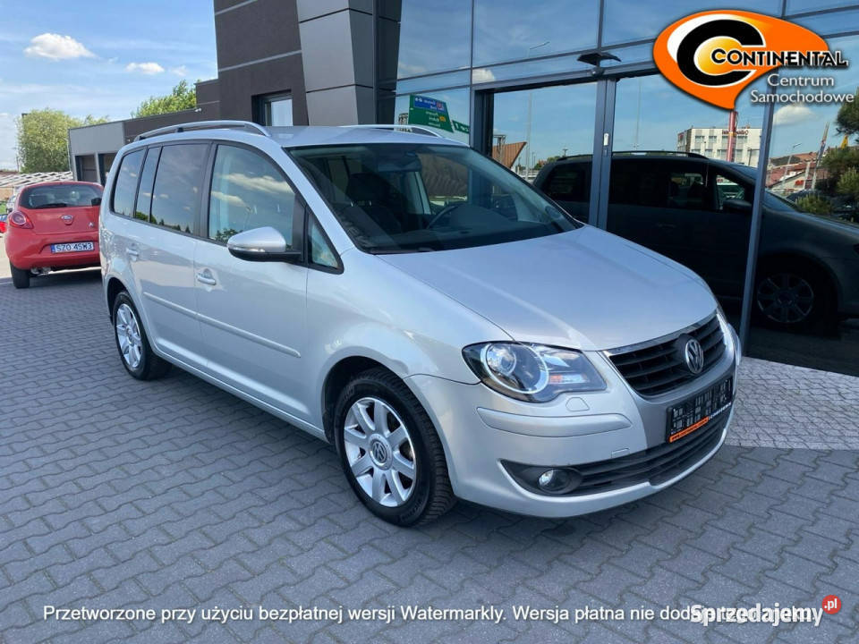 Volkswagen Touran 14 TSI140 srebrny Żory sprzedam