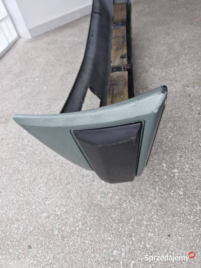 Mercedes 124 Zderzak przedni 249 Malachite Green Gdańsk sprzedam