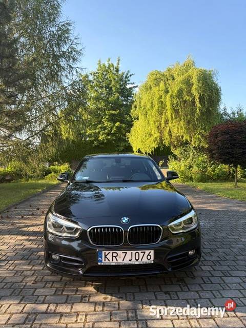 Sprzedam zadbane BMW seria 1 120i  Sport Line automat, benzyna