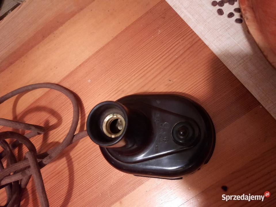 Retro bakielitowa lampka z lat 50 tych Lubań
