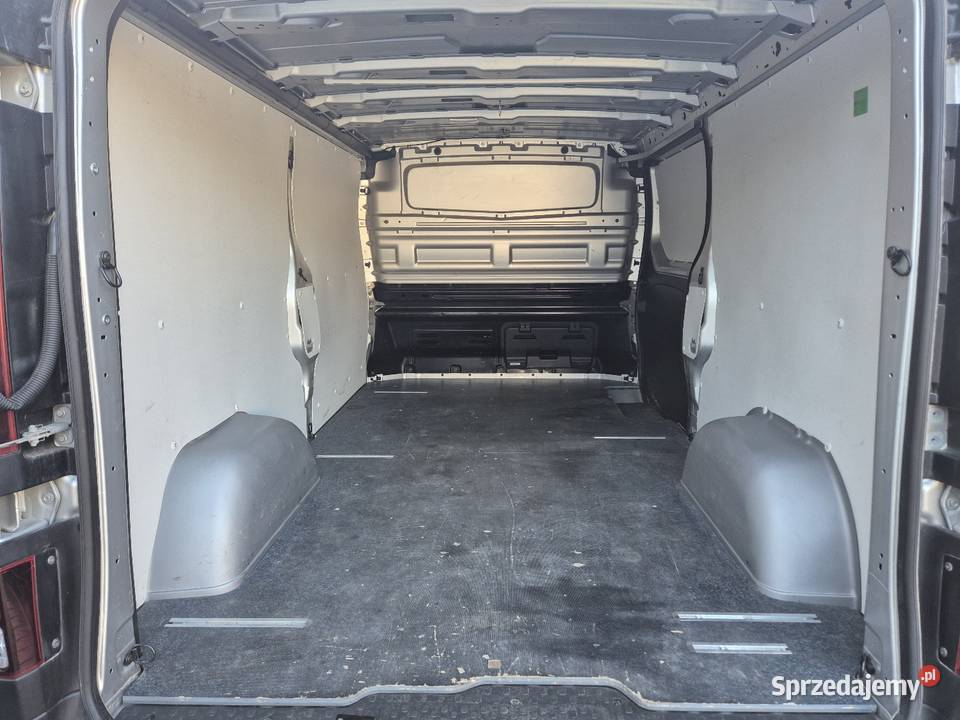 Renault Trafic 20 20 LiftFULL LED długi Okazja welurowa tapicerka Ostrowiec Świętokrzyski