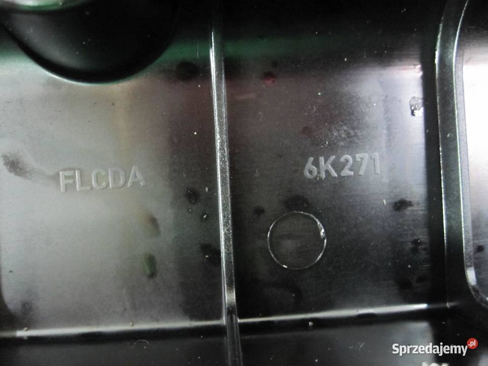 Ford Ka Plus 12 TIVCT B2KA 70 pokrywa zaworów