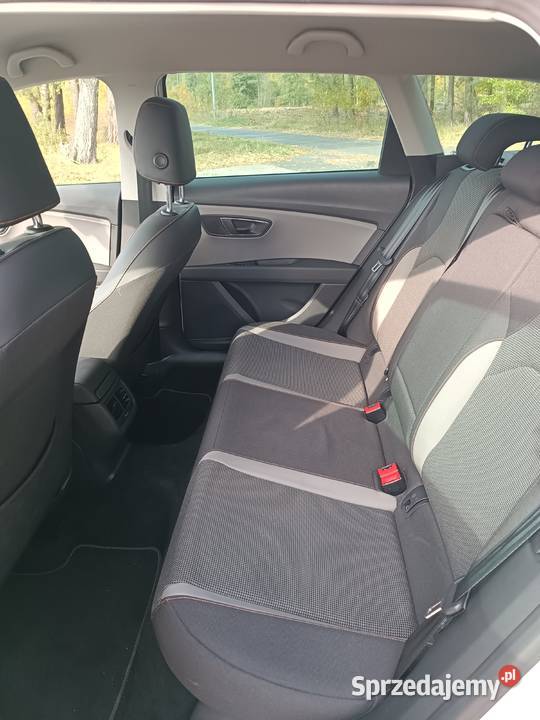 SEAT LEON Xperience 20 TDI z 2017 roku dolnośląskie