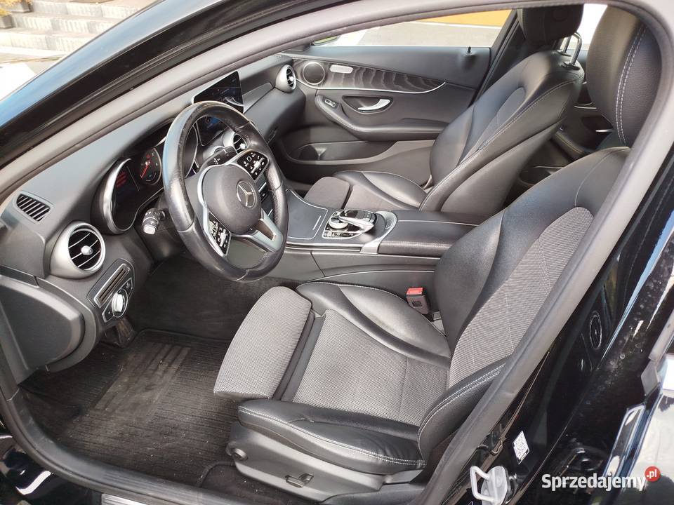 MercedesBenz Klasa C 300 de 9GTRONIC Avantgarde Rok produkcji 2020 Sobienie Kiełczewskie Drugie