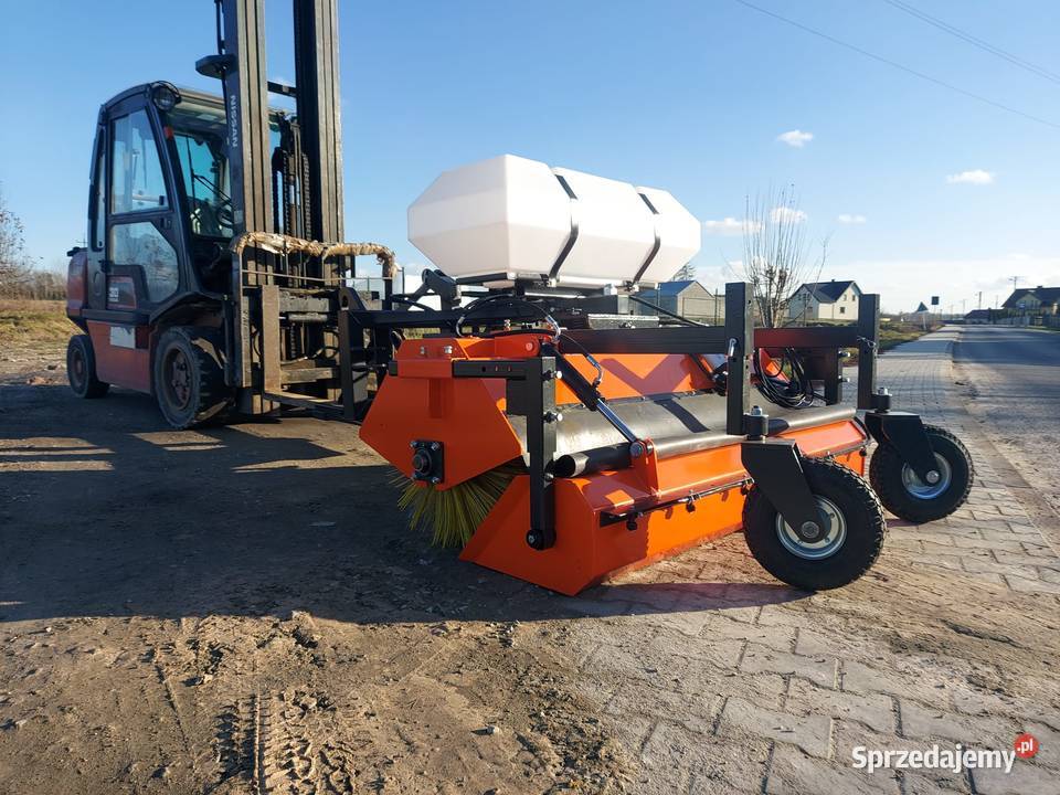 Zamiatarka komunalna z napędem hydraulicznym Raba Wyżna