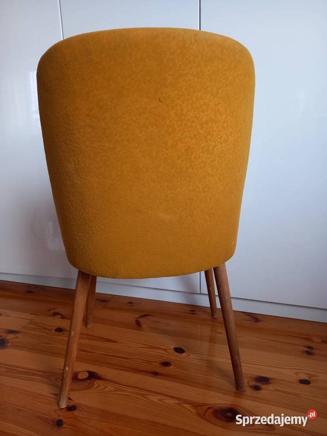 Stare krzesło muszelka patyczak PRL vintage