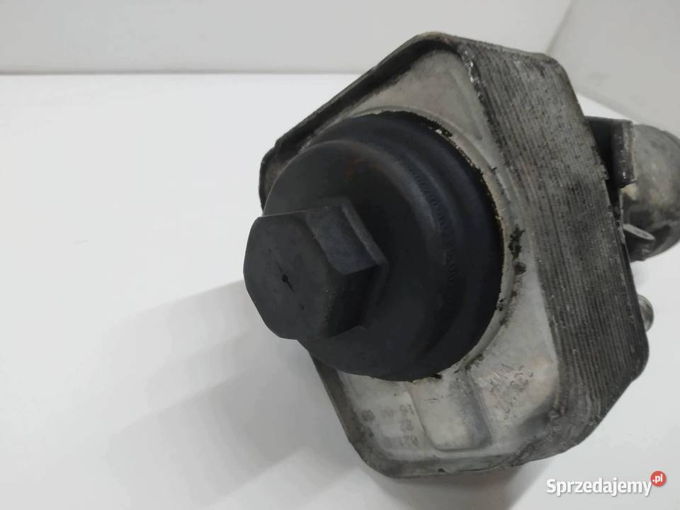 OBUDOWA FILTRA OLEJU 045115389E 20 TDI
