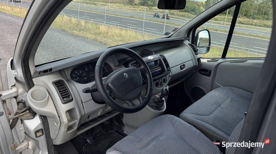 renault trafic 2004r 19 dci 9 osobowy diesel zachodniopomorskie Szczecin