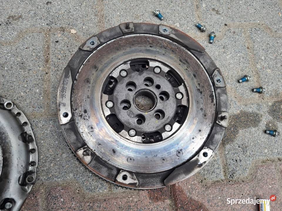 SPRZĘGŁO KOMPLETNE OPEL MOKKA X 55587528 sprzedam