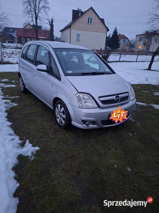 Części meriva a uszkodzony Tarnów sprzedam